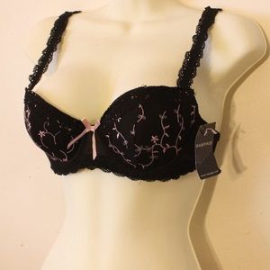 NWOT Rampage 34b Underwire Bra